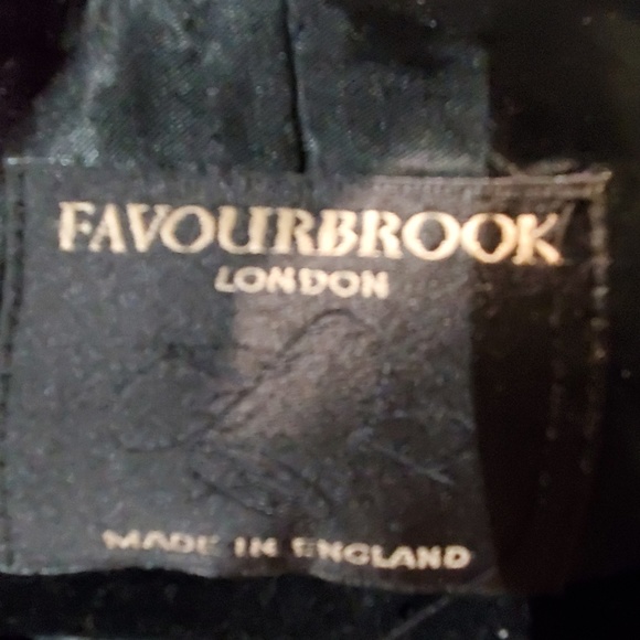 VINTAGE Favourbrook Wastecoat and Cravat - Picture 4 of 5